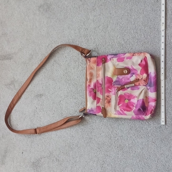 VINTAGE ROSETTI CROSSBODY BAG - Picture 1 of 6